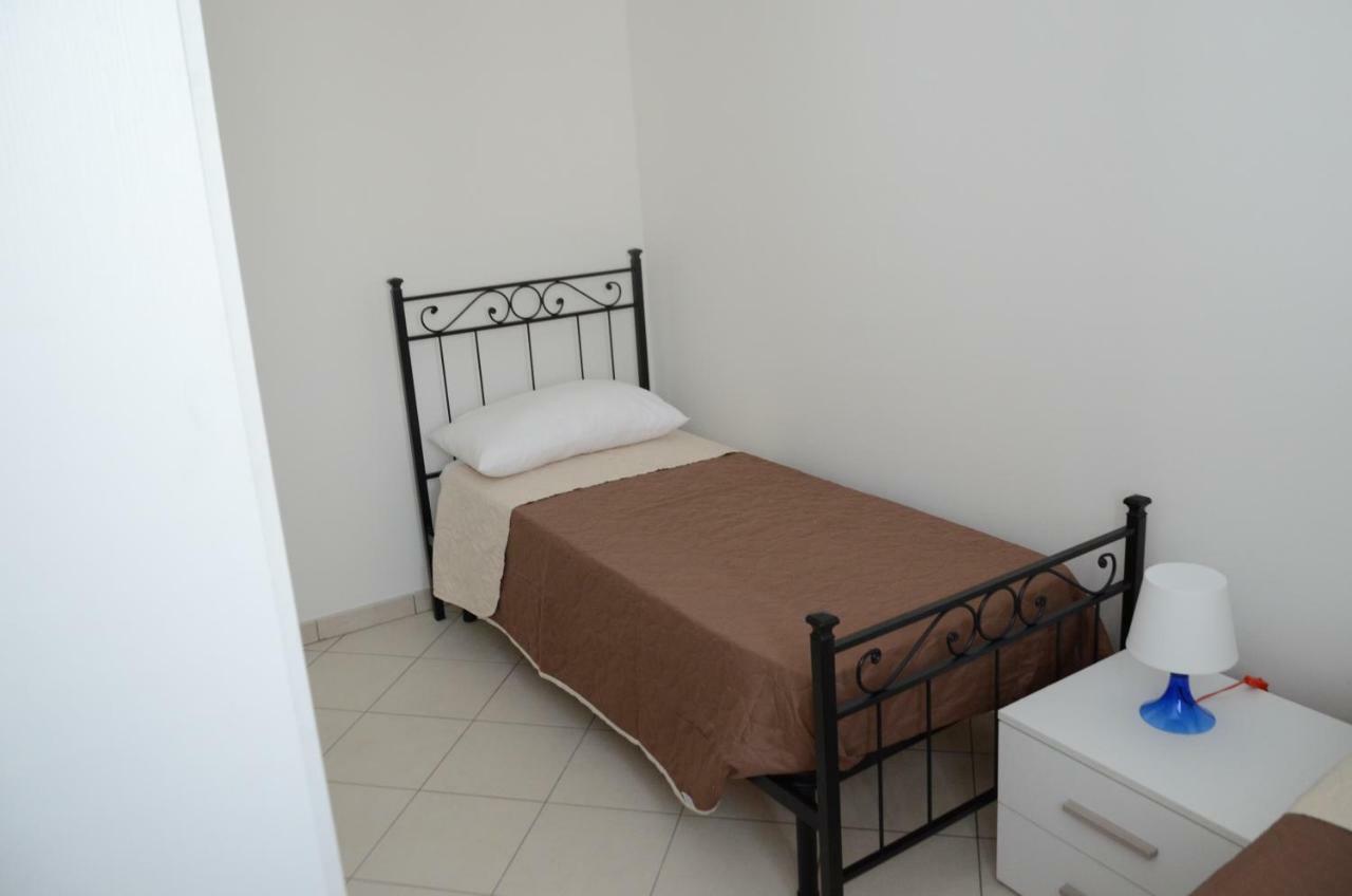 Casa Vacanze Cristoforo Colombo Apartment Lido Conchiglia Екстериор снимка